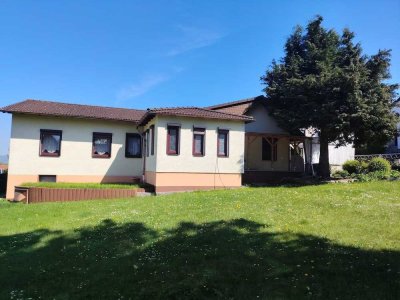 Großes Haus zum Ausbauen zu verkaufen