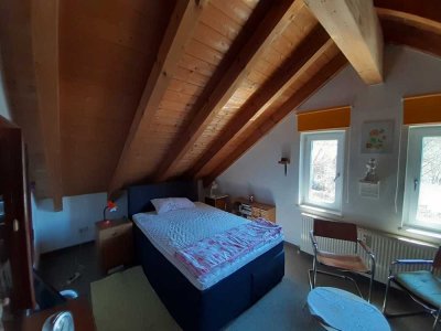 Stilvolles Zimmer in 2-Wohnung in Dorfen
