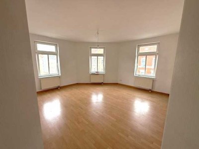 Wunderschöne 2-Zimmer-Wohnung mit  Einbauküche im Stadtteil Lindenau