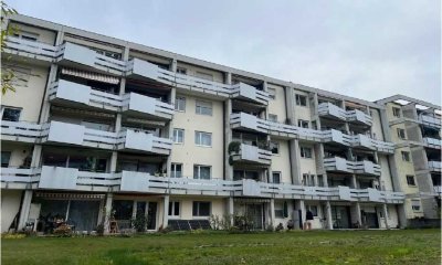 2-Zimmer-Wohnung (WG möglich) mit Balkon und Tiefgaragenstellplatz in der Ulmer Weststadt!