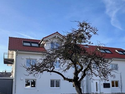 Traumhafte Dachgeschosswohnung mit Blick über die Dächer von Baierbrunn