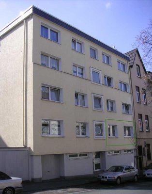 Wohnung mit Terrasse + Garten - hell, ruhig gelegen + frisch renoviert