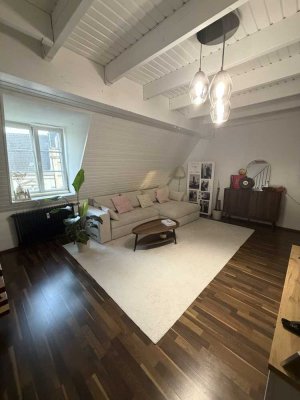 Alltagstaugliche 2-Zimmer-Maisonette-Wohnung in Mannheim Neckarau