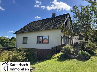 Freistehendes Einfamilienhaus mit Einliegerwohnung im idyllischen Kirchberg