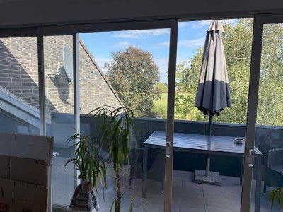 2-Zimmer-Dachgeschosswohnung mit Balkon in Kleinenbroich