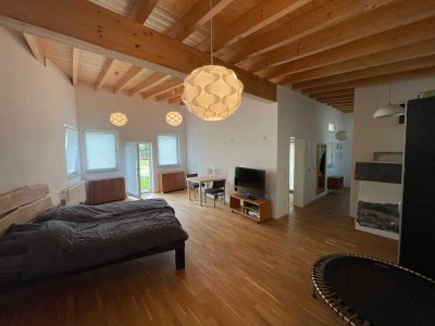 Neuwertiges 2-ZKB Loft in KA-Südwest/Weiherf., ca. 72qm Wfl, Terr., Gartenant., EBK, € 990,- + NK/HZ