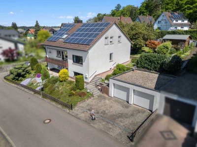 Mehrgenerationenhaus mit viel Raum und schönem Grundstück in ruhiger Lage