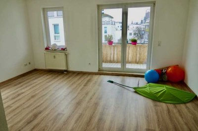 ***** Tolle Wohnung in WI als Kapitalanlage: Neubau-3 ZKBB und super vermietet!