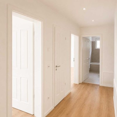 Traumhafte Wohnung mit Balkon, lichtdurchflutet und großzügig in einem Neubau