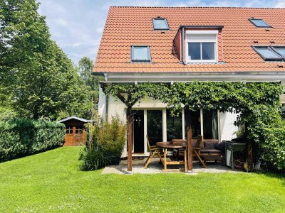 Geräumiges, helles Reihenendhaus in Hönow mit 171 qm Wohn-/Nutzfläche