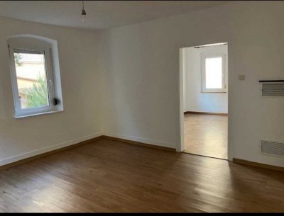 Vollständig renovierte 3-Raum-Wohnung mit Einbauküche in Besigheim