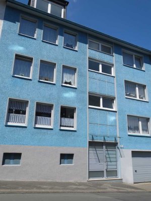 Schöne, ruhige 2 Zimmer-Wohnung + große Wohnküche, 1. OG, Balkon, nähe Murmelbachtal