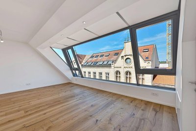 Erstbezug mit hofseitigem Balkon! Vollsanierte Jahrhundertwendeliegenschaft mit Luftwärmepumpe