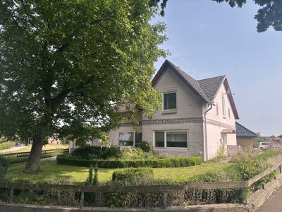 NEUER PREIS: Charmantes Haus mit Potenzial für Handwerker in EMBÜHREN