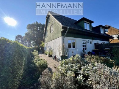 Ländlicher Wohntraum - Doppelhaushälfte mit Gartenparadies in Appen-Etz!