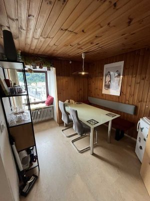 Stilvolle helle 2-Zimmer-Dachgeschosswohnung in Passau