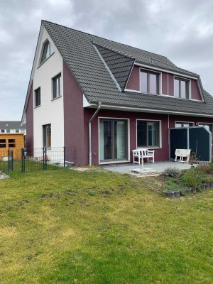 Haus zum Kauf (Garten, ausgebauter Dachboden, Keller, Einbauküche, uvm.)