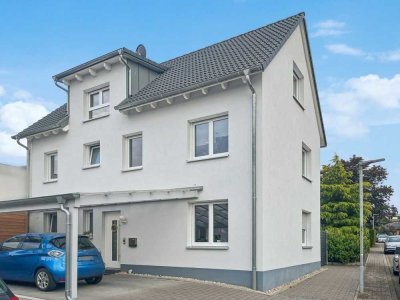 Karlsbad: Energieeffizientes, modernes Einfamilienhaus – familienfreundliches Wohnen auf drei Etagen