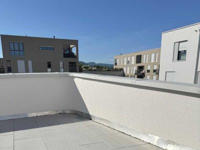 Moderne 3-Zimmer-Wohnung mit Balkon im 3. OG in Reutlingen 2-14