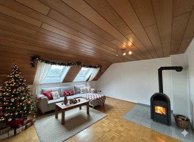 Einziehen und Genießen: Großzügige Wohnung mit Wohnküche in HÄFNERHASLACH