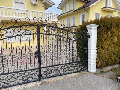 2 Häuser auf einem Grund hochwertig ausgestattet