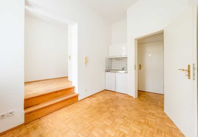 Neu möbilierte 1,5-RW * EBK * Bad mit Dusche * Fenster zum Innenhof * guter ÖPNV * TOP *