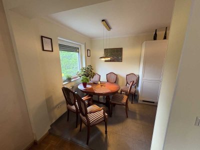 Großzügige 3-Zimmer-Wohnung mit Balkon, Aufzug und Garage – Ruhige Lage