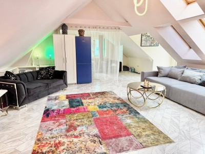 Lichtdurchflutete Dachgeschosswohnung mit großer Terrasse &amp; Carport in Graz-Andritz