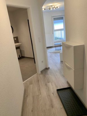 Schicke möblierte Wohnung / Erstbezug