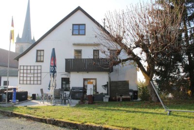 Einfamilienhaus in Küps mit großzügigem Grundstück (sofort Bezugsfrei)