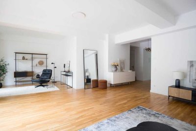 Kopie von Exklusiv. Großzügig. Einzigartig. – 5-Zimmer-Maisonette mit Balkon & Terrassen