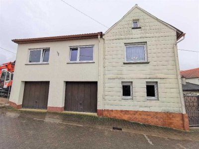 Feldrandlage mit Blick in3s Grüne