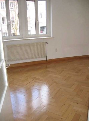 Zentrale 2 - Zimmer - Wohnung zu vermieten