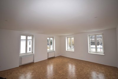 repräsentative Wohnung nach Generalrenovierung