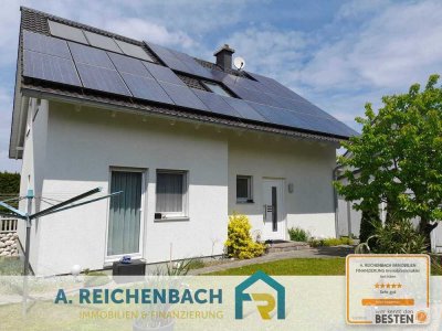 In nur 60 Min. in München-City! Einfamilienhaus mit Carport für zwei Autos zu verkaufen!