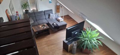 Attraktive und neuwertige 2,5-Raum-DG-Wohnung mit gehobener Innenausstattung in Kaufbeuren