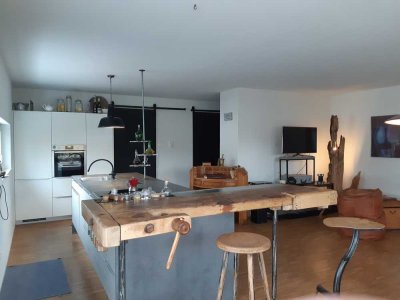 Geschmackvolle 3 Zimmer  Wohnung mit Einbauküche in Dietingen