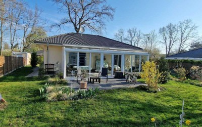 MODERNER BARRIEREFREIER BUNGALOW-STADTNAH...