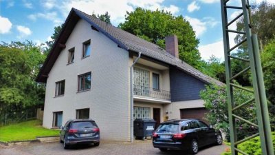 Ehemaliges Wohn- und Geschäftshaus am Feldrand + Baugrundstück