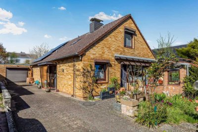 Familienglück in Hasseldieksdamm: Großzügiges Einfamilienhaus mit zwei Terrassen, Photovoltaik un