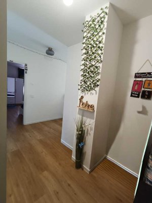 4-Zimmer-Wohnung mit gehobener Innenausstattung mit EBK in Hamburg Neugraben-Fischbek