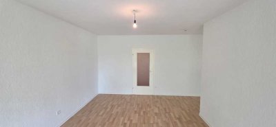 Helle 3-Zimmer-Wohnung mit Balkon in Laatzen