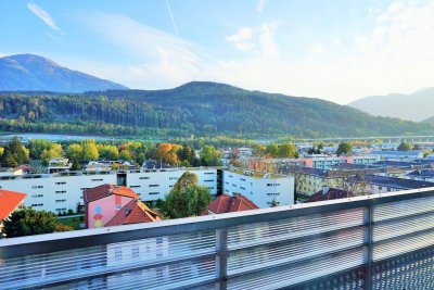 Sonnige, gut geschnittene 2-Zi. Dachgeschoßwohnung mit Balkon
