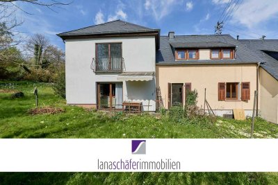 Bernkastel-Kues: Einfamilienhaus mit Garten und PKW-Stellplätzen