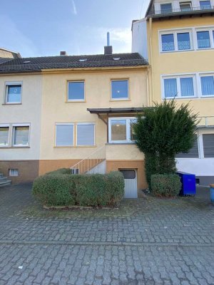 ++ TOLLES REIHEN-MITTEL-HAUS IN HERDORF - ZENTRALE LAGE ++
