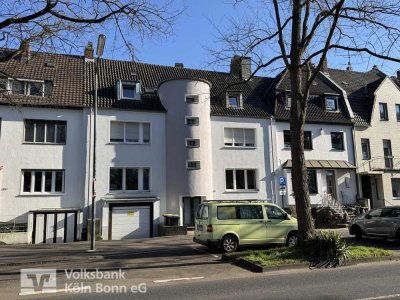 Niehl - Großzügige Dachgeschosswohnung mit Ausbaureserve