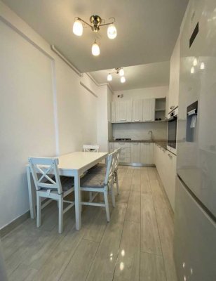 Attraktive und gepflegte 2-Raum-Wohnung mit Balkon und Einbauküche in Eisenberg (Pfalz)