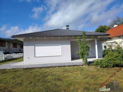 Familientraum – barrierefreier Bungalow mit kleinem Garten wartet auf Sie! nur 45min nach Wien!