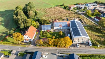 Sanierter 4-Seiten-Hof mit vielfältigen Nutzungsmöglichkeiten und Bauland