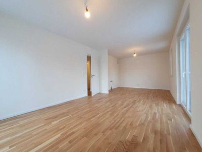 Neubau, Stilvolle 2-Raum-Wohnung in Ahrensburg mit Balkon